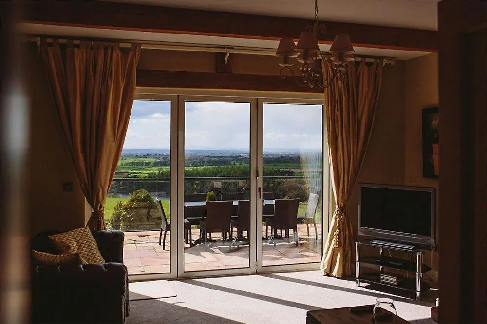 Orchard House, Castle Carrock, Nr Carlisle Villa 0*,